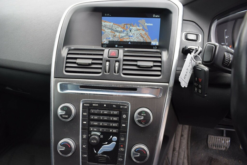 Volvo XC60 2.0 T5 Se Lux Nav Suv Euro 6 Ss Black #4