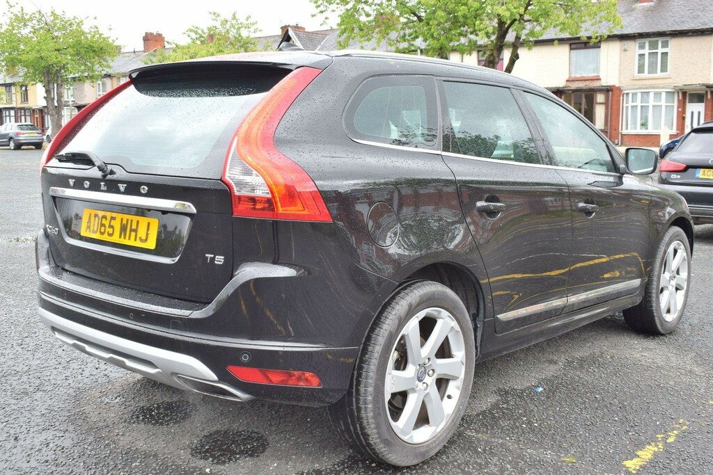 Volvo XC60 2.0 T5 Se Lux Nav Suv Euro 6 Ss Black #2
