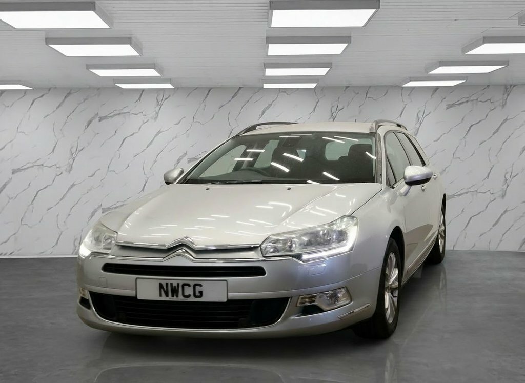 Citroen C5 2016 2.0 Bluehdi Exclusive Techno Pack Tourer Ea White #2