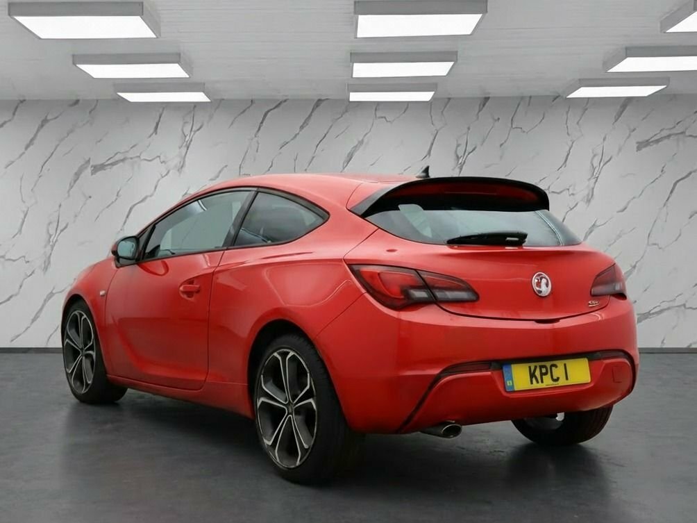 Vauxhall Astra GTC 1.4L Limited Edition EO14OLH Red #3