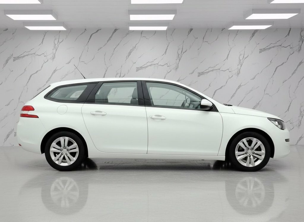 Peugeot 308 SW 1.2L Active White #6