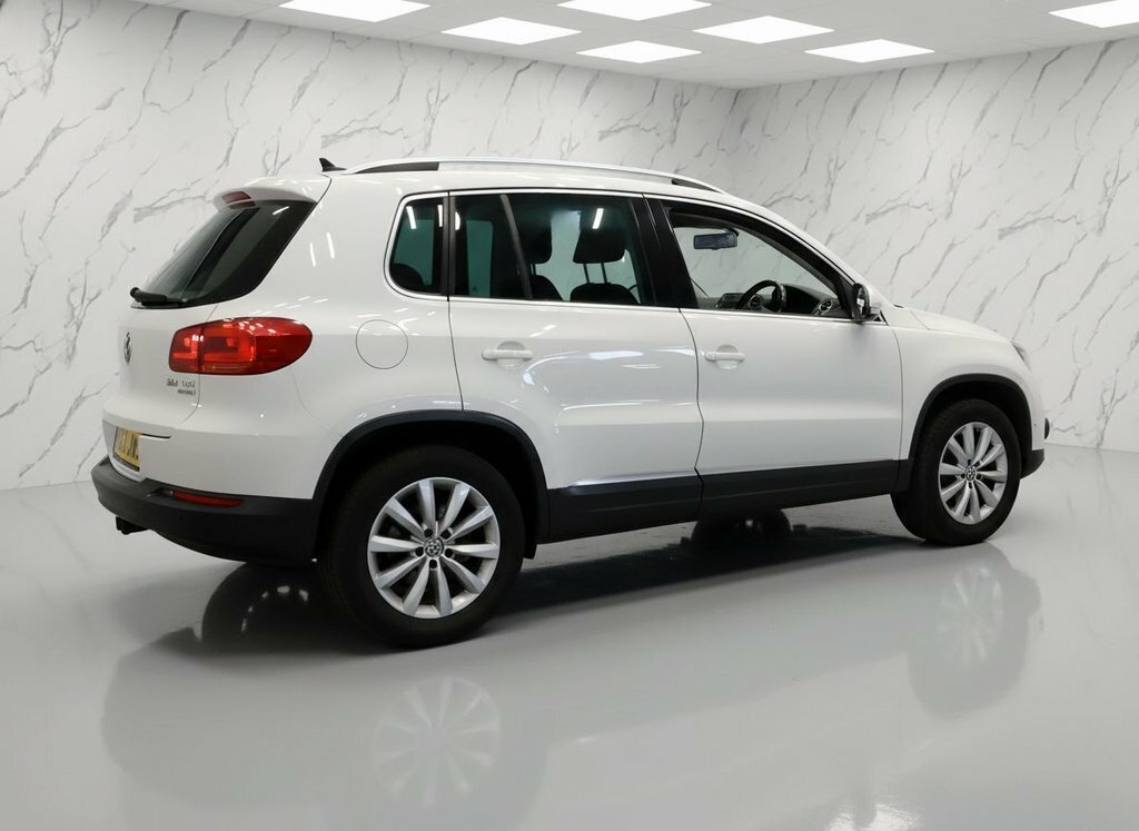 Volkswagen Tiguan 2L Match VO63JWN White #5