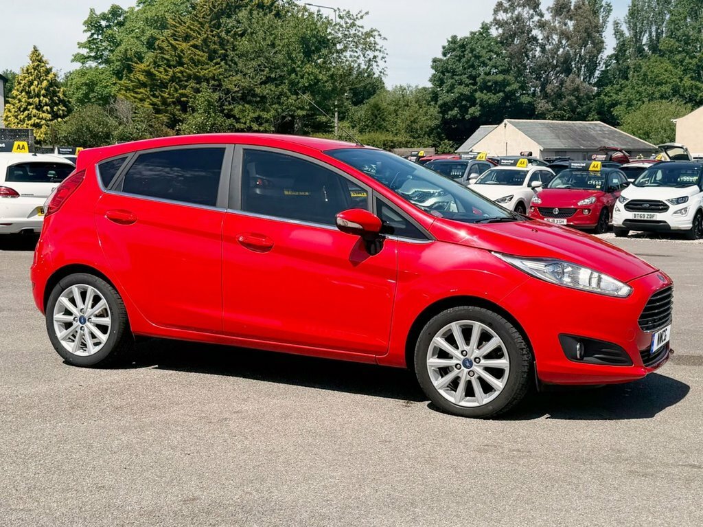 Ford Fiesta 1L Titanium SE15SDY Red #2