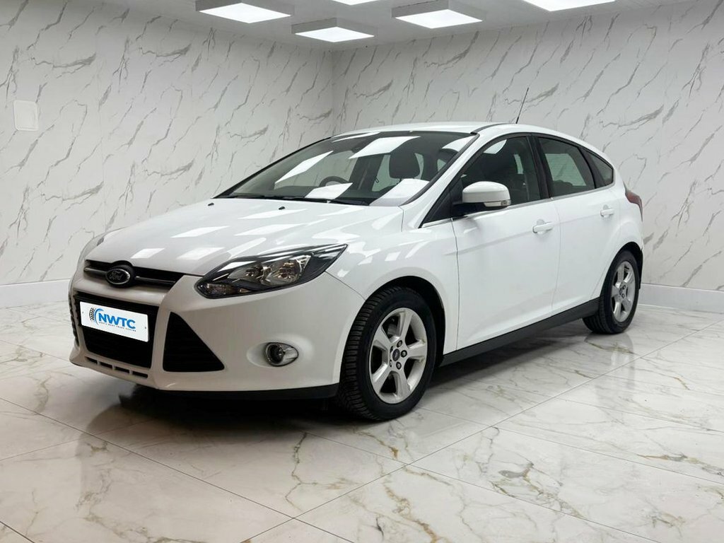 Ford Focus 1.6L Zetec Navigator SC14XND White #5