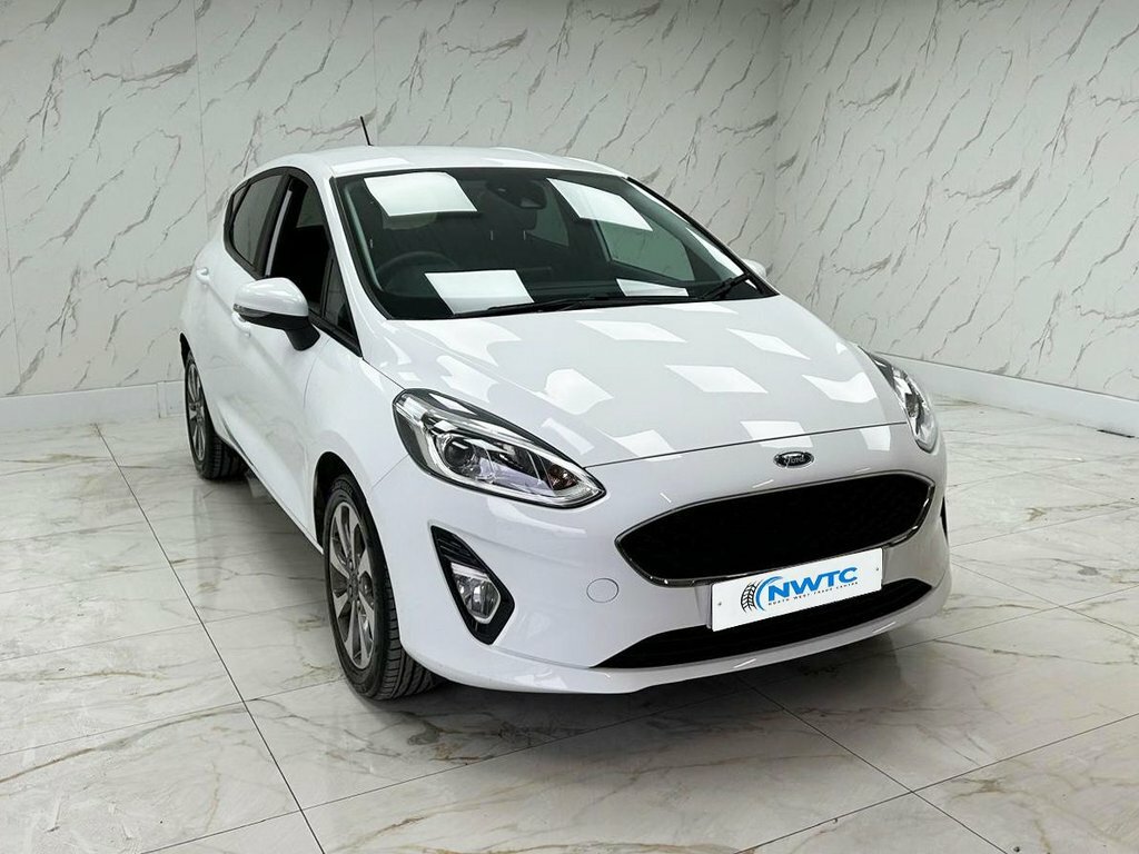 Ford Fiesta 1.1L Trend White #2