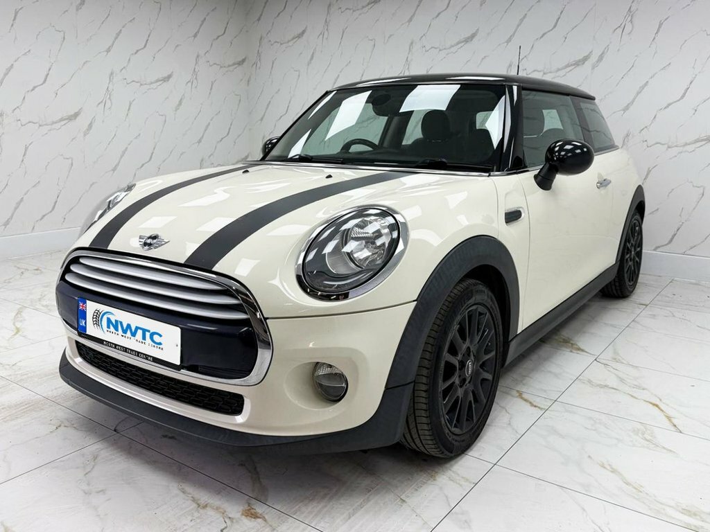 Mini Hatch 1.5L Cooper D YA64FHT White #4