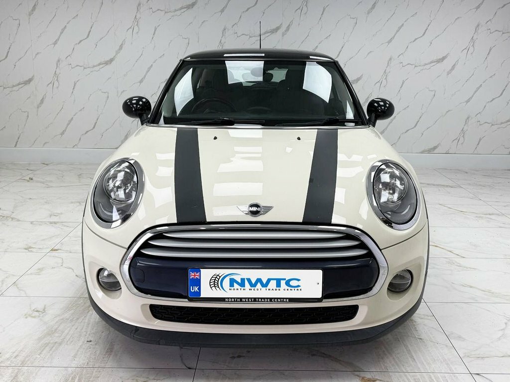 Mini Hatch 1.5L Cooper D YA64FHT White #3