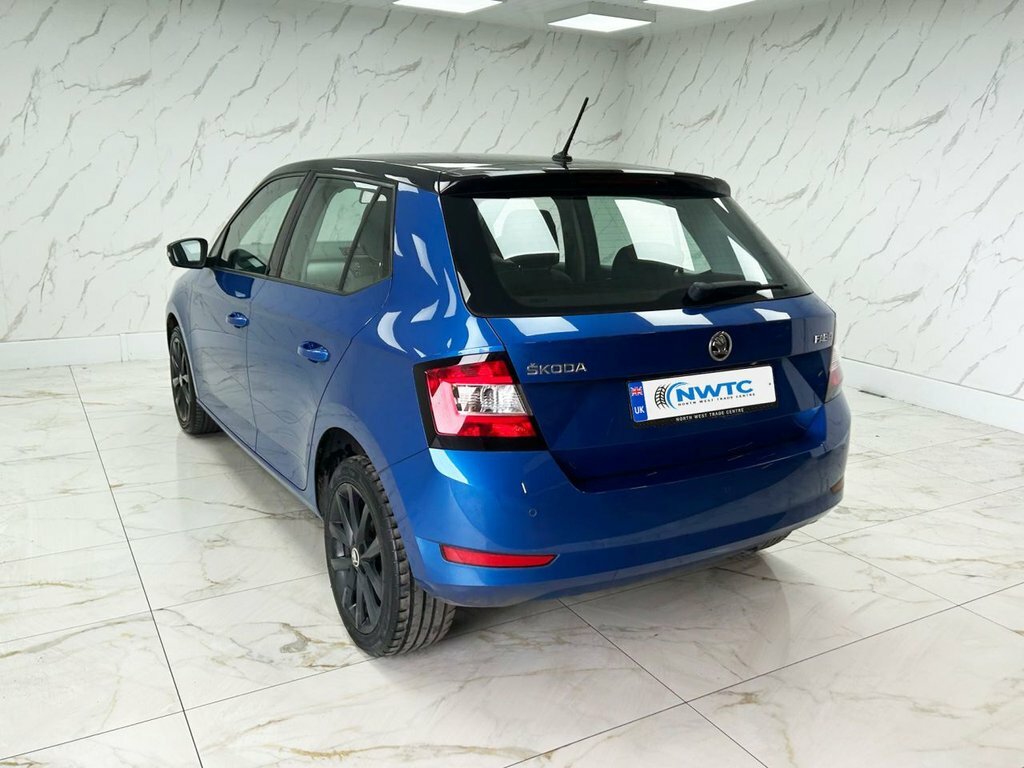 Skoda Fabia 1L Colour Edition CA68OWG Blue #6