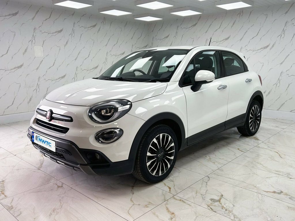 Fiat 500X 1L City Cross GN68GSO White #5
