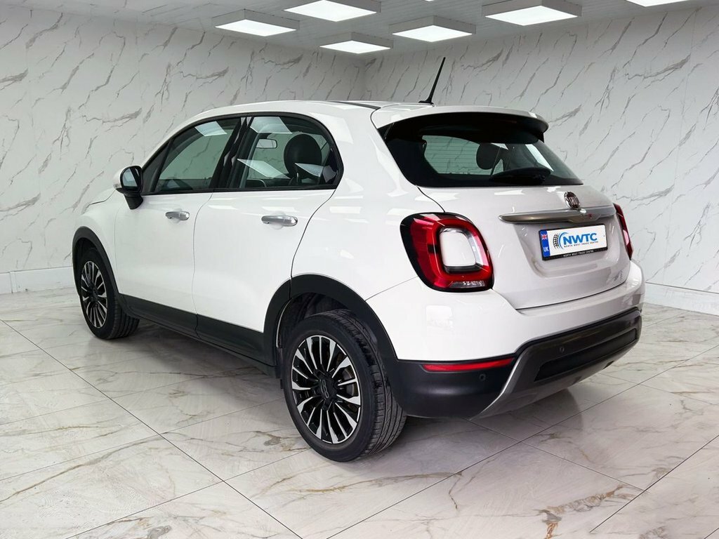 Fiat 500X 1L City Cross GN68GSO White #6