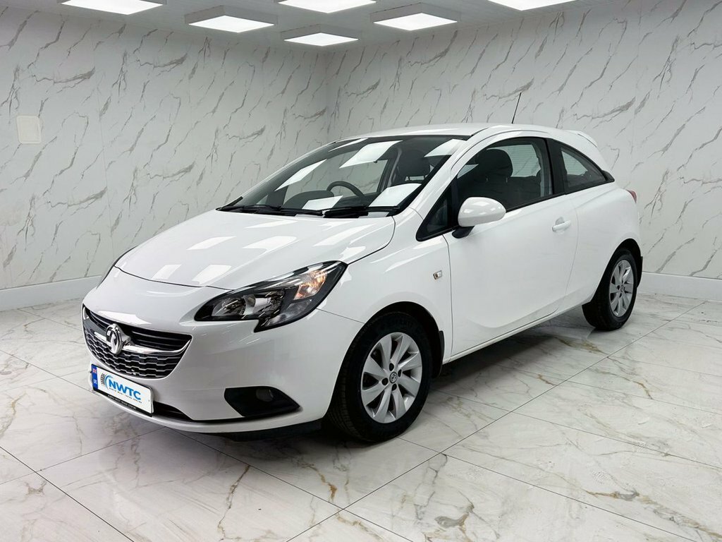 Vauxhall Corsa 1.4L Design CP69EEH White #5