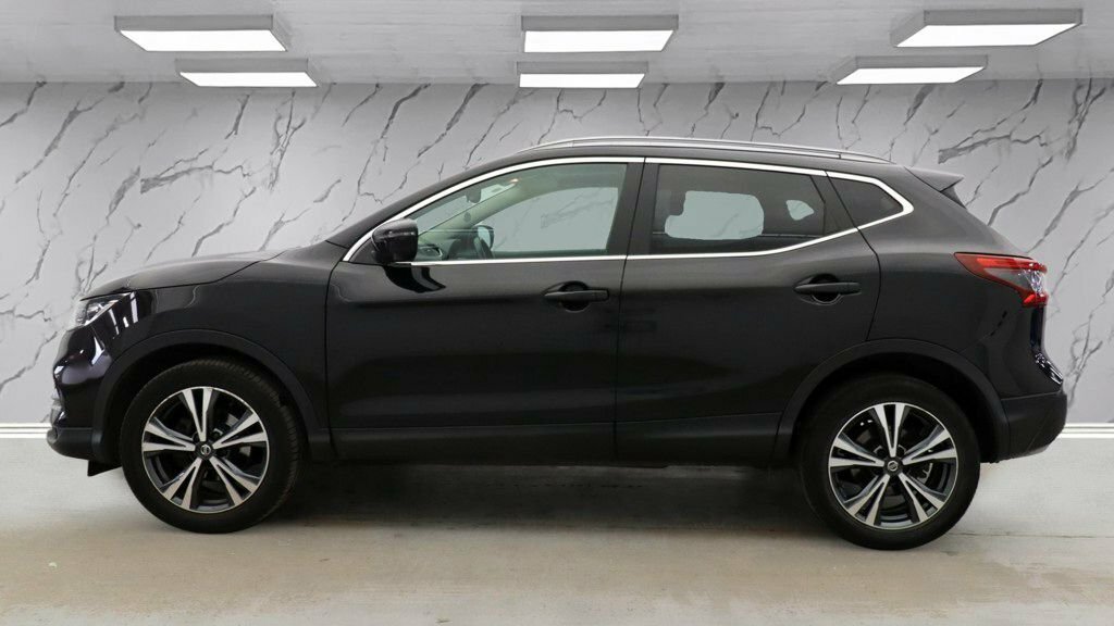 Nissan Qashqai 1.2L N-connecta MK68KUO Black #6