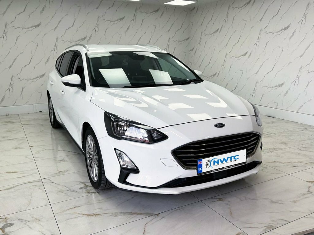 Ford Focus 1.5L Titanium X MA69FSK White #2