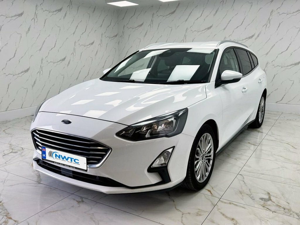 Ford Focus 1.5L Titanium X MA69FSK White #4