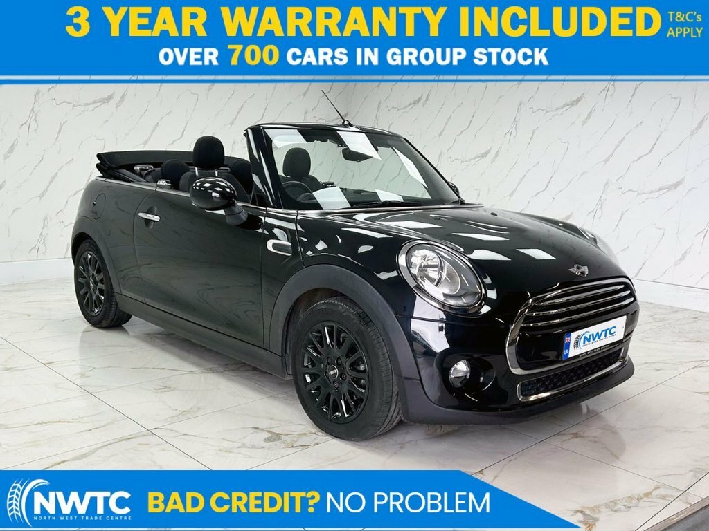 Mini Convertible 1.5L Cooper Black
