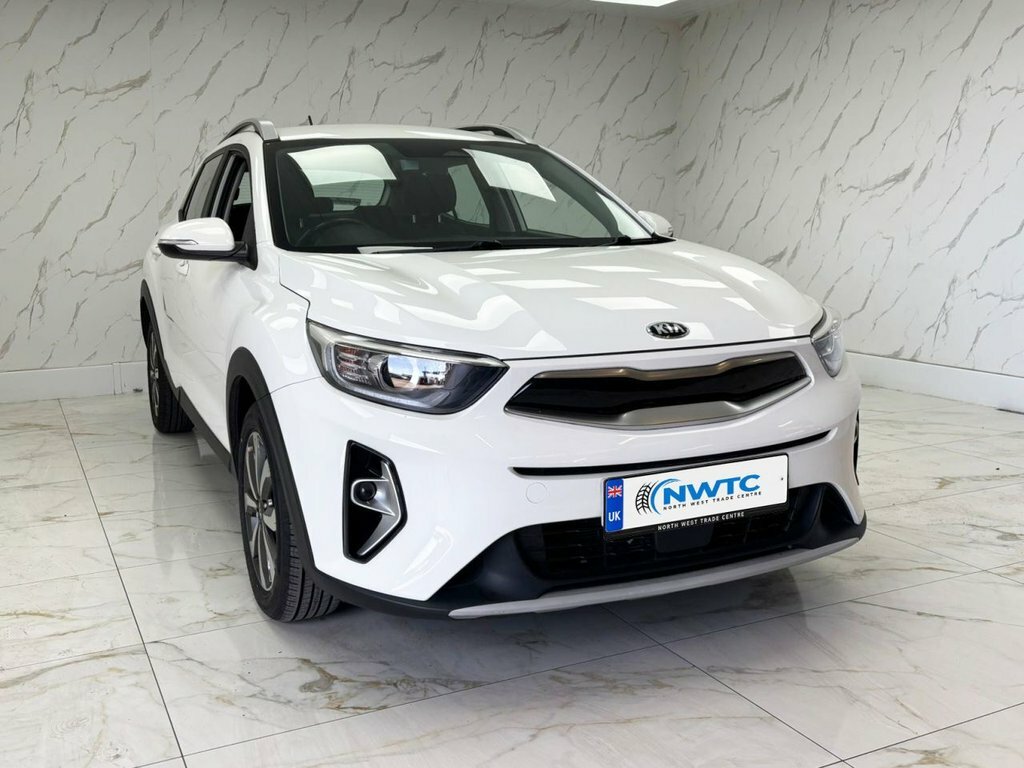 Kia Stonic 1L 2 PK21OBV White #2