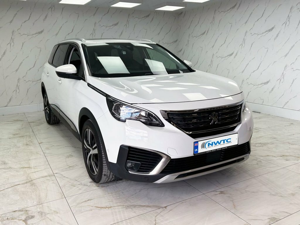 Peugeot 5008 1.2L Allure YH68VYU White #2