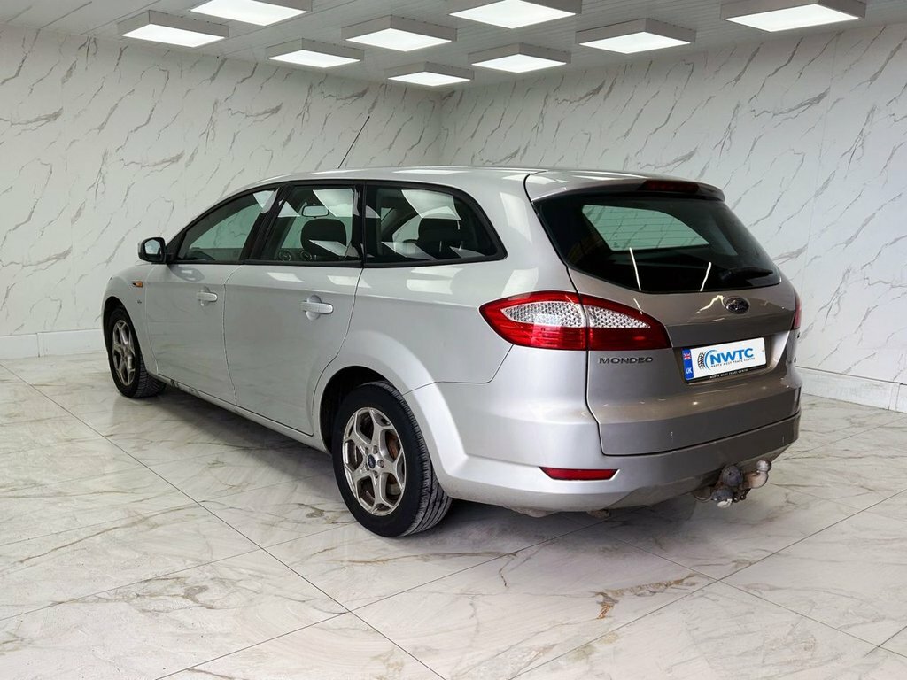Ford Mondeo 2L Zetec Silver #6