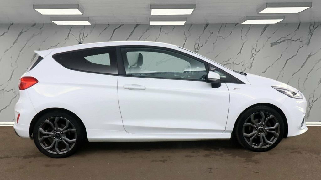 Ford Fiesta 1L St-line ET67EUK White #5