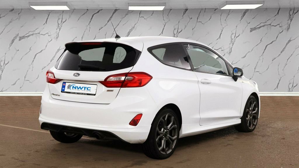 Ford Fiesta 1L St-line ET67EUK White #4