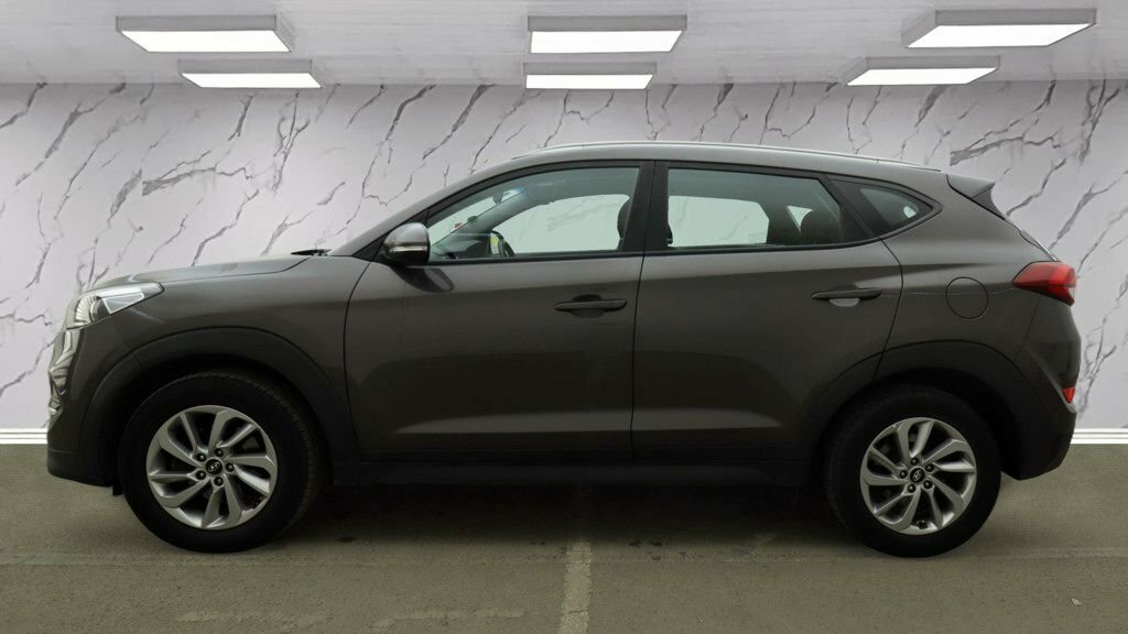 Hyundai Tucson 1.7L Se Nav YY66LXM Grey #6