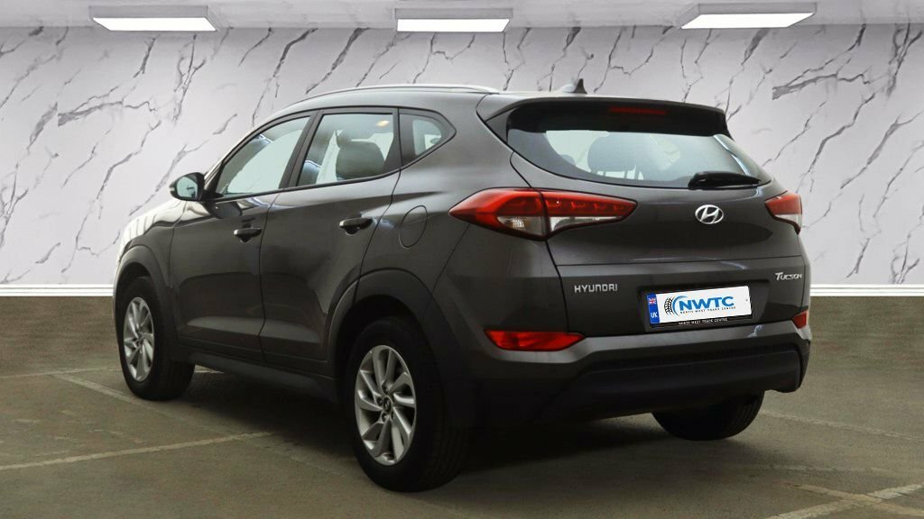 Hyundai Tucson 1.7L Se Nav YY66LXM Grey #3