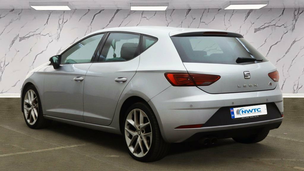Seat Leon 1.4L Fr Technology YG67PZU Silver #3