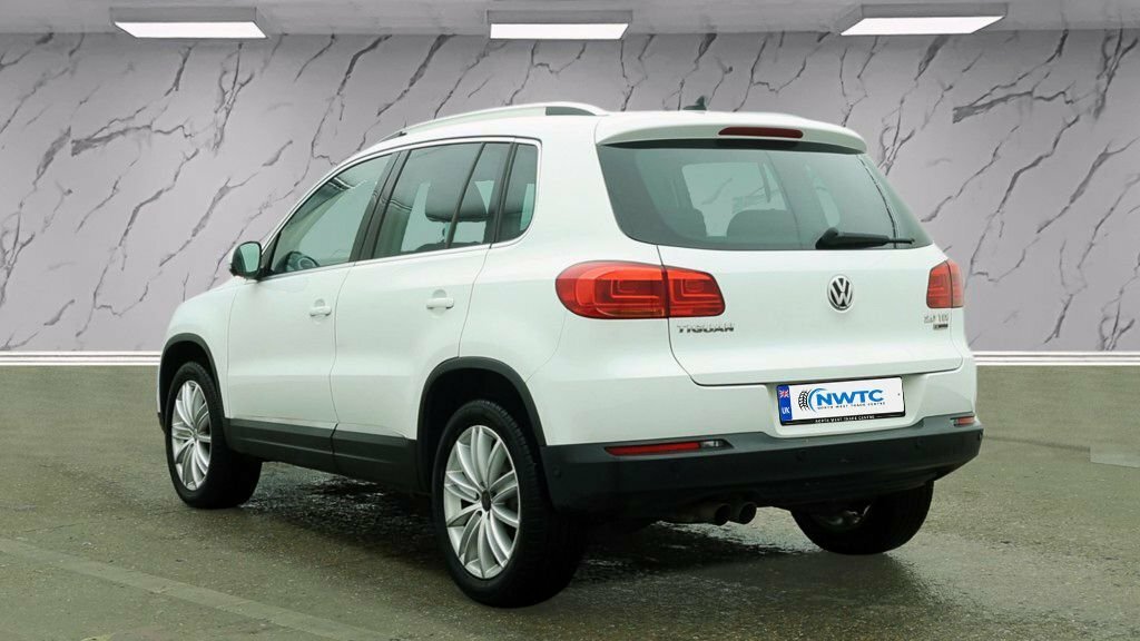 Volkswagen Tiguan 2L Match Edition WG65WZN White #3