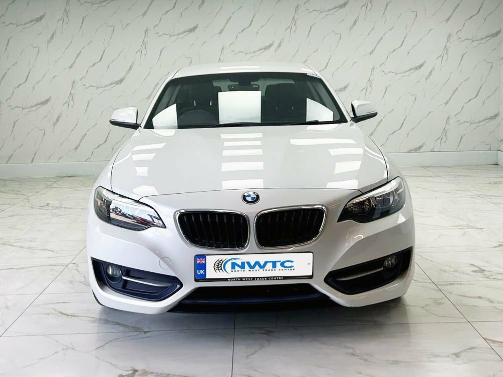 BMW 2 Series Gran Coupe 2L Sport White #3