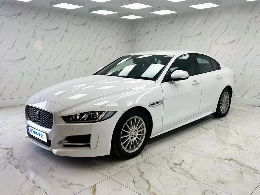 Jaguar XE 2L R-sport MF16HJY White #5