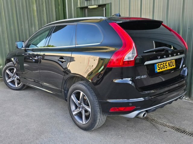 Volvo XC60 2.0 D4 R-design Lux Nav Suv Euro SG65NDU Black #2