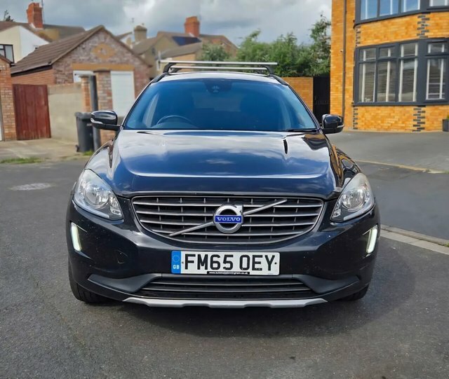 Volvo XC60 2.0 D4 Se Nav Suv Euro 6 S S FM65OEY Black #4