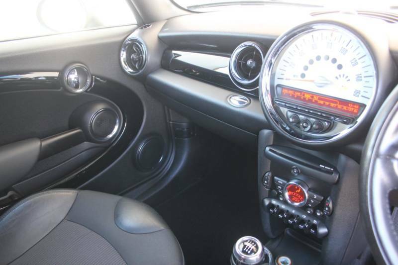 Mini Hatch 1.6 Cooper - 2012 12 GY12FLK Orange #4