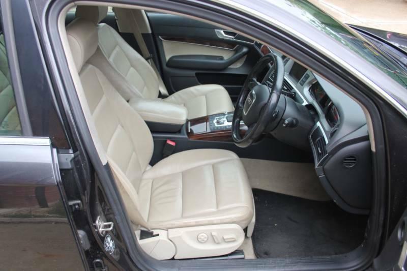 Audi Allroad Allroad Tdi Quattro Tdv 5-Door Grey #8