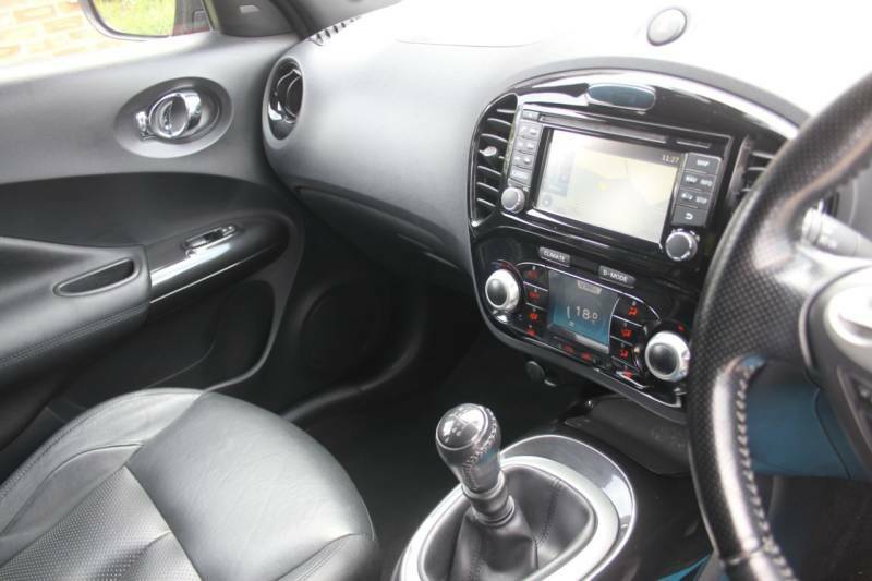 Nissan Juke 1.2 Dig-t Tekna YH17CVG Red #6