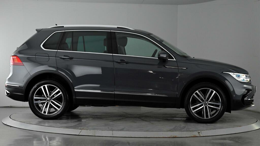 Volkswagen Tiguan 2.0 Tdi Elegance Dsg 4Motion Euro 6 Ss SN21AFL Grey #3