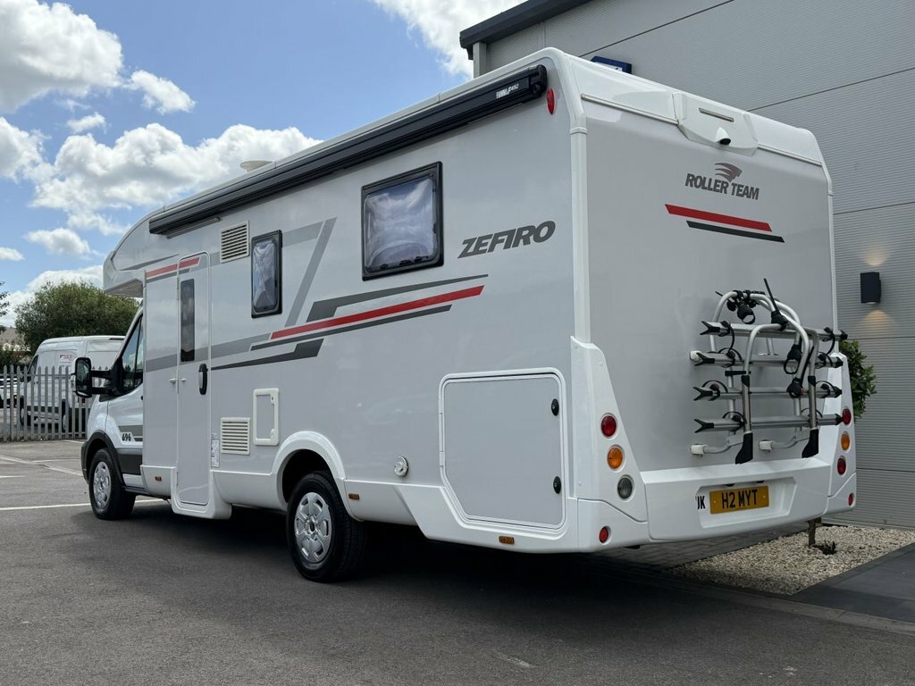 Ford Transit Custom Estate H2MYT White #2