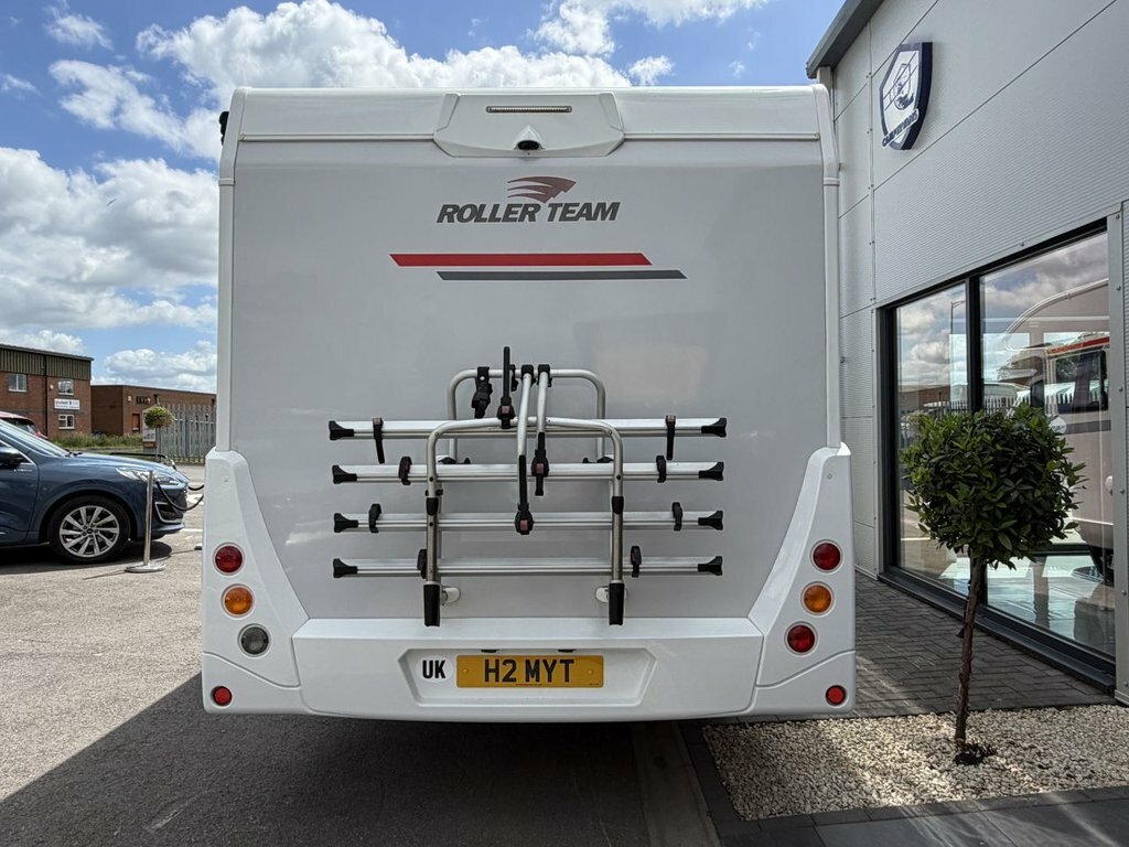 Ford Transit Custom Estate H2MYT White #3