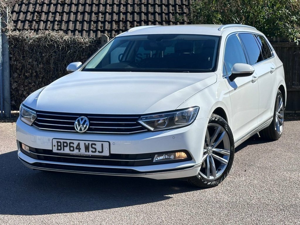 Volkswagen Passat 2L Gt BP64WSJ White #2
