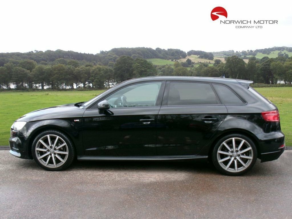 Audi A3 1L Black Edition VA68HTU Black #5