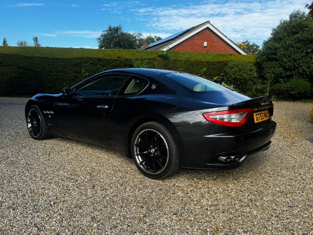 Maserati GranTurismo 4.2 V8 Grey #4