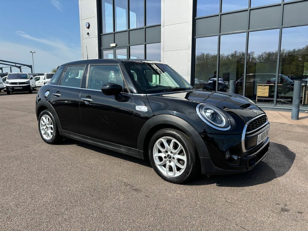 Mini Hatch 2.0 Cooper S 192Ps LV69CNX Black #2