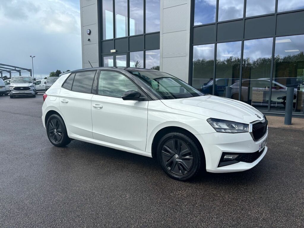 Skoda Fabia 1.0 Tsi Colour Edition AU72WNM White #2