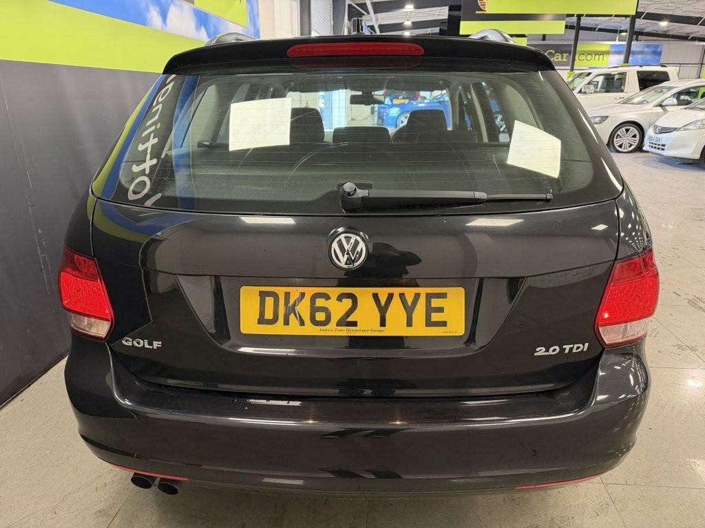 Volkswagen Golf 2L Se Black #4