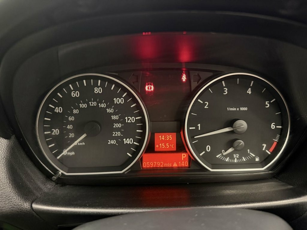 BMW 1 Series Se Auto Blue #17