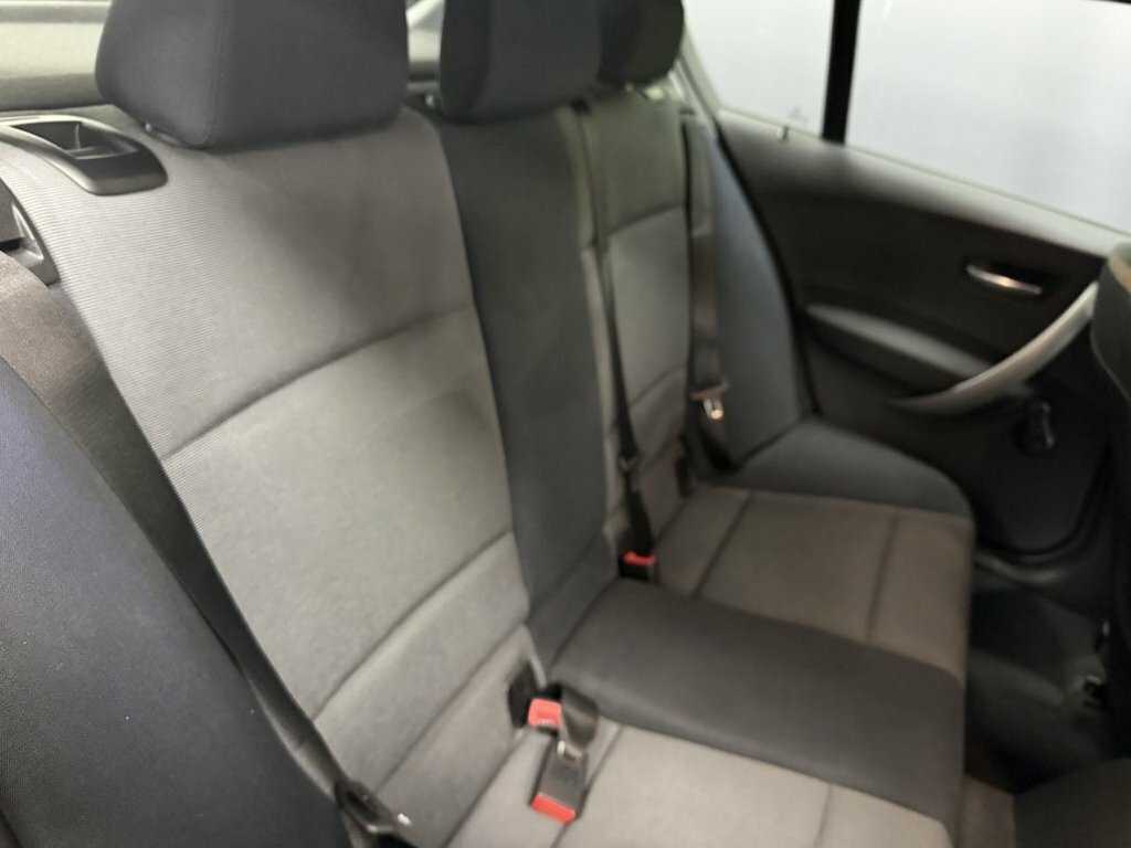 BMW 1 Series Se Auto Blue #27