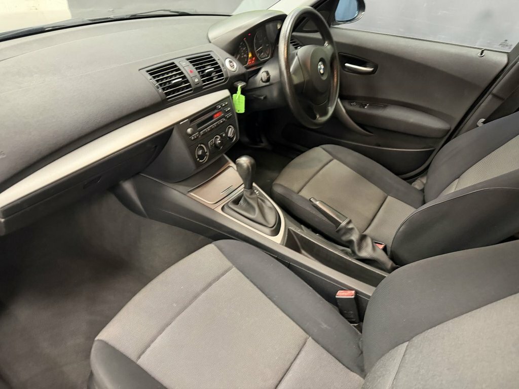 BMW 1 Series Se Auto Blue #23