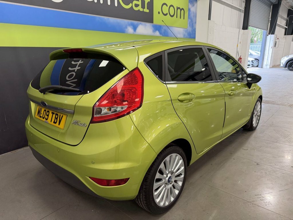 Ford Fiesta 1.4L Titanium Green #5
