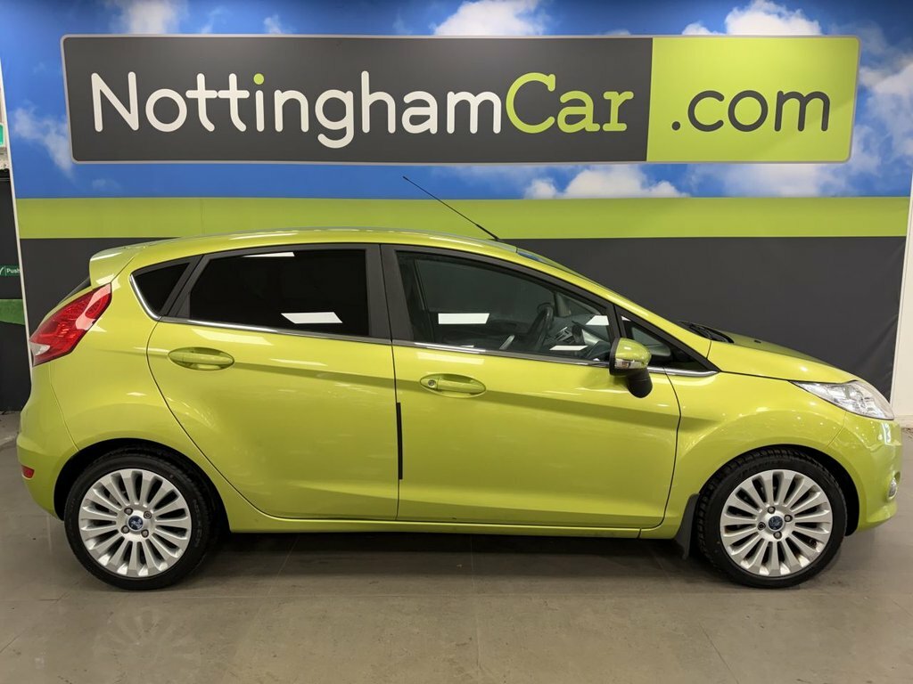 Ford Fiesta 1.4L Titanium Green #4