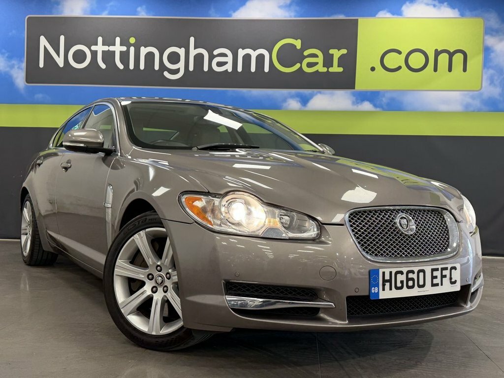 Jaguar XF 3L Luxury Grey